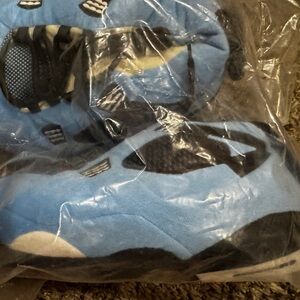 Unisex Super Soft Comfy Fun High-Top Sneaker Slippers